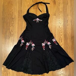 Vintage Betsy Johnson cotton embroidered 50’s style dress. Sz.8 Worn twice!